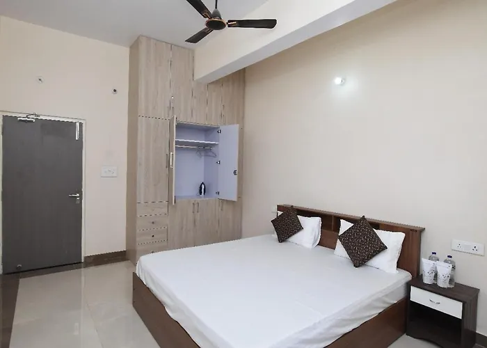 Kashi Kastle Krishna - Luxury 2Bhk Near Assi Ghat